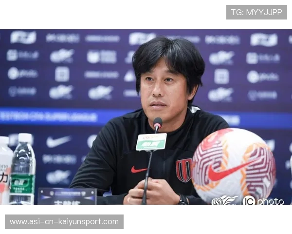 徐正源绝望呆立！蓉城41天自杀式毁灭：5轮仅1胜狂丢9分从+2到-4，徐正源最新消息